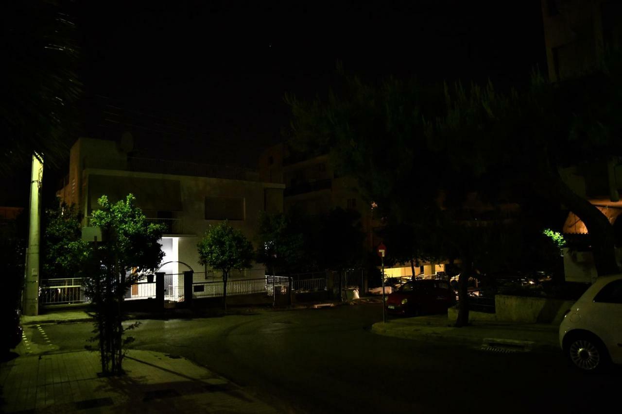 Zefyros Super Cool Apartments Next To Alimos Riviera 雅典 外观 照片